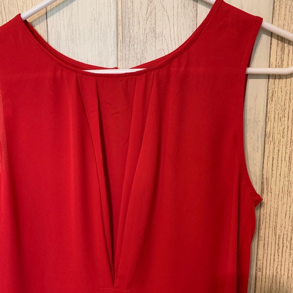 RW&Co Pleated Shell Top - Picture 3 of 5